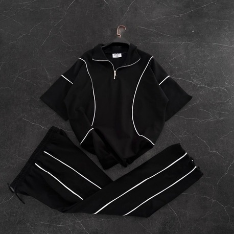 Biyeli Oversize Siyah Takım
