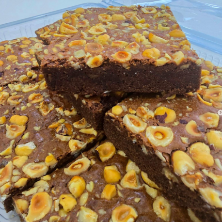 Cevizli/Fındıklı/Vişneli Browni 9 Dilim(Kare Borcam)