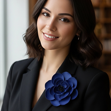 incili çiçek broş ( saks mavi - Beyaz) 