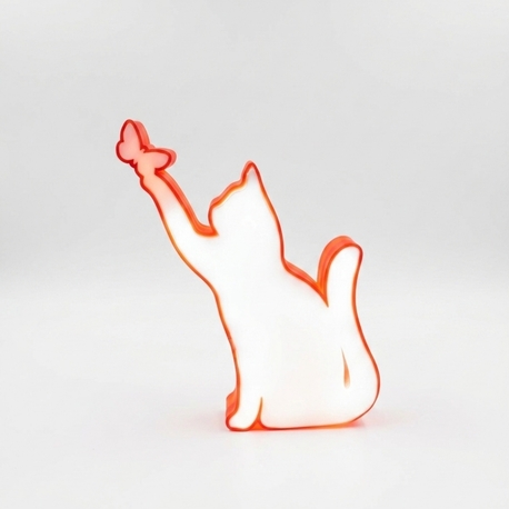 kedi masa lambası