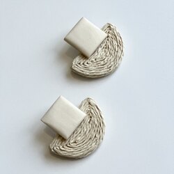 Habitas-Arete Earring