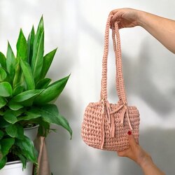 Pembe ve gül kurusu 2 çanta 