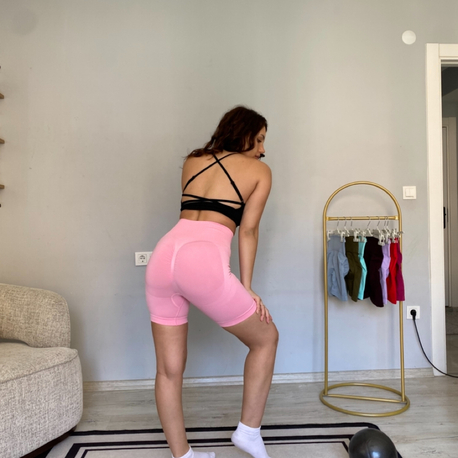 Pembe ekstra push up seamless şort 