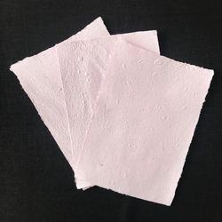 Pembe Kağıt