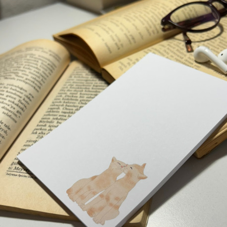 Kedi temalı notepad /Çek kopar not defteri, A6 boyutu, 40 sf., Tutkalla birleştirilmiştir.