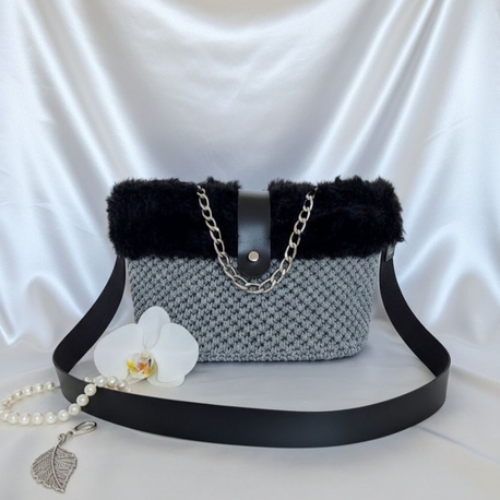 Midnight Pearl Bag