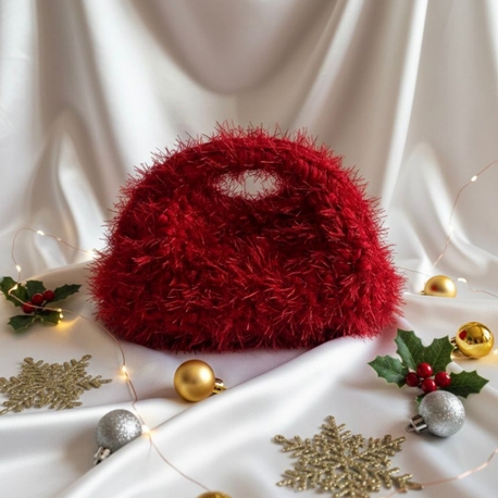 Crimson Fluff Luxe:Wine Edition