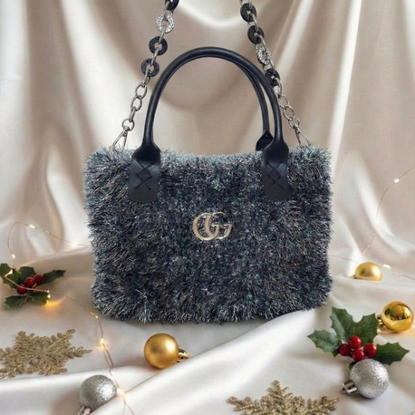 Fluff Royale
Bag