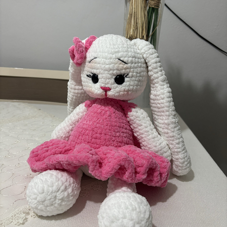 Pofuduk Kadife Amigurumi Tavşan