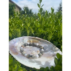 Doğal Gri Jasper ve Beyaz Yeşim (Jade) Taşı Bileklik - Dayanıklılık ve Saflık