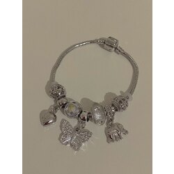 Kelebekli Charm Bileklik 