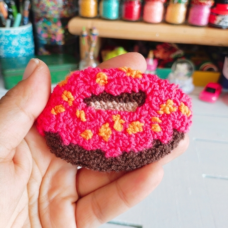 Donut Broş