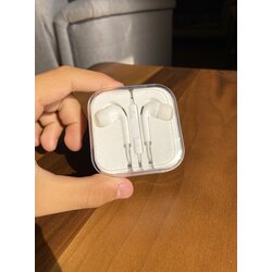 Kablolu Kulak içi Pro Kulaklık