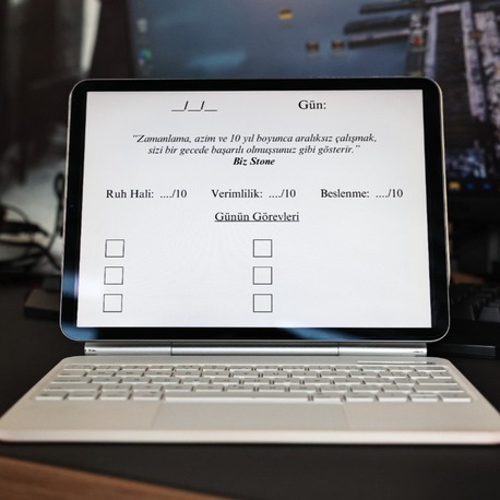Her Gün %1 Daha İyi E-Planlayıcı (Bilgi Sayfaları Dahil Değildir.)