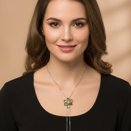 Çiçekli Model Kolye (gümüş)