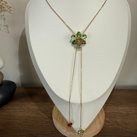 Swarovski-Idyllia Model Kolye