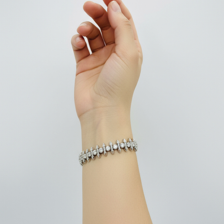 Çivili Zirkon Taşlı Silver Bileklik