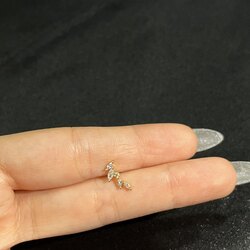 Dört Yaprak Sıralı Çelik Piercing 