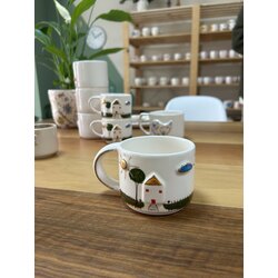 Mutlu ev mug