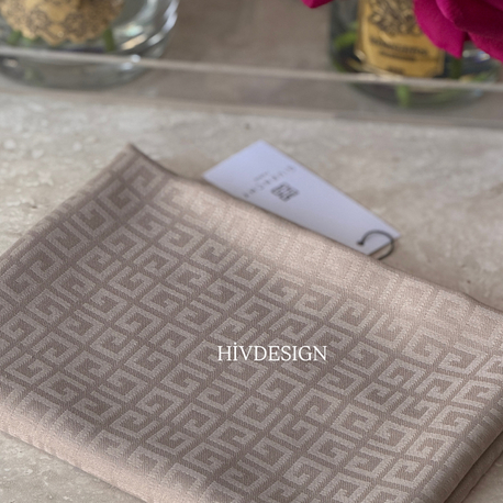 GIVENCHY YÜN PAMUK İPEK BEJ