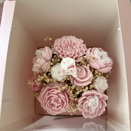 Rare - Premium Pembe Çiçekler 