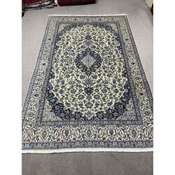 Nain İran halısı 4.50 metrekare cok ince zaif bir ürün 