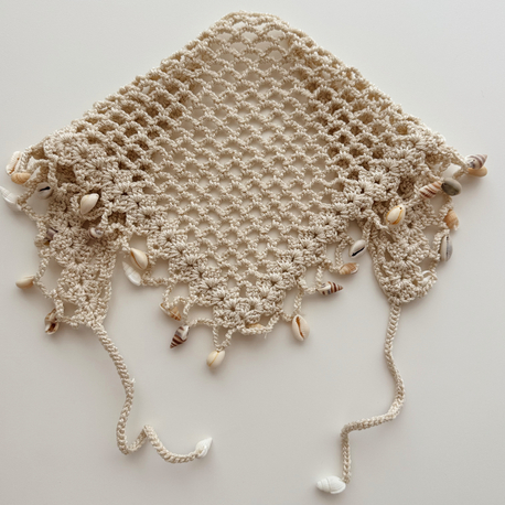 Deniz kabuklu bandana