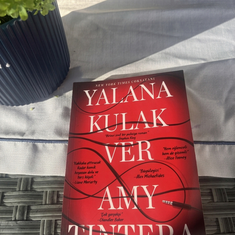 Yalana Kulak Ver