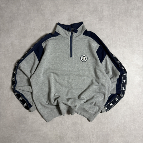 Champion Vintage Sweatshirt