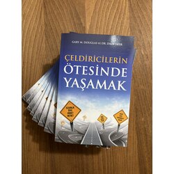 Çeldiricilerin Ötesinde Yaşamak 