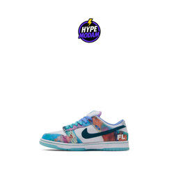 Futura Laboratories X Dunk Low Bleached Aqua