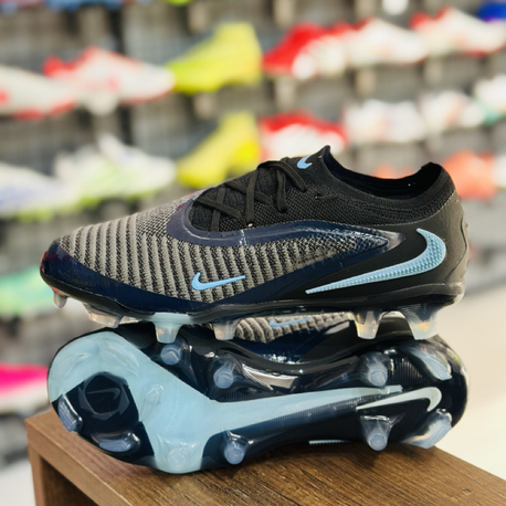 Yeni sezon Nike phantom GX elite Prof ⚽️
