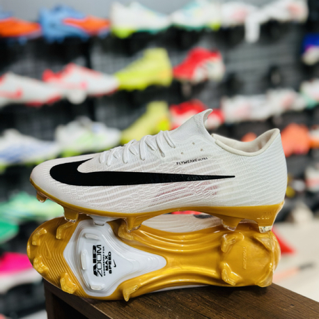 Vapor Air Zoom Mbappe modeli 