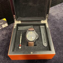 Panerai Saat