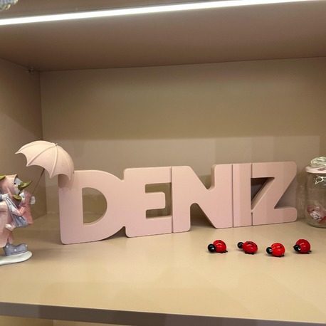 KİŞİSELLEŞTİRİLEBİLİR AHŞAP İSİMLİK