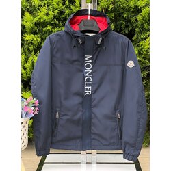 Moncler Baharlık ( Su ve Rüzgar Geçirmez) 