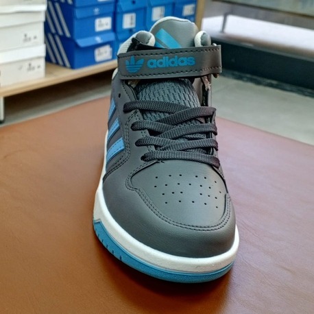 Adidas Boys Sneakers & Athletic