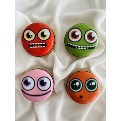 Emoji Mum
