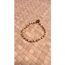 knot tiny brass