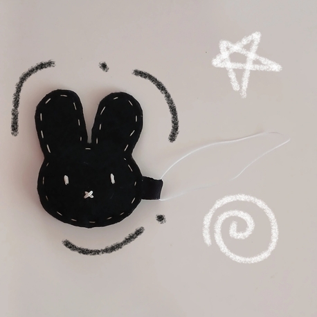 miffy siyah pelus charm 