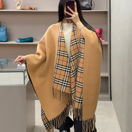 Burberry Reversible Check Wool Cape in Sand Beige 