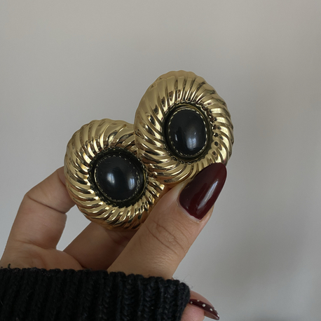 Yuvarlak Model Siyah Taşlı Vintage Büyük Küpe