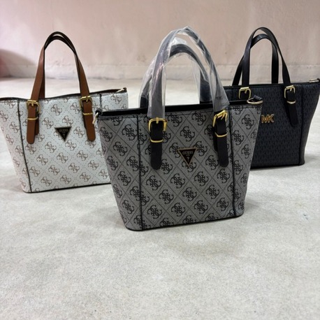 Guess Çanta