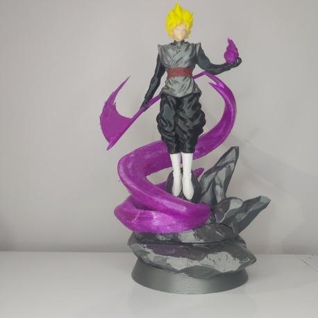 Goku Figür