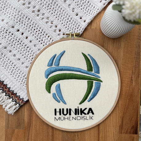 "Hunika" Logo Nakış Çalışması(Kişiselleştirilir)