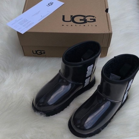 UGG CLASSİC CLEAR MİNİ