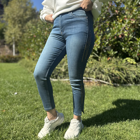 Yanlar Payet ve Pencere Detaylı Mavi Pantolon