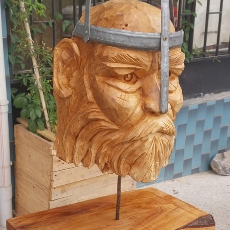 Kral Heykeli