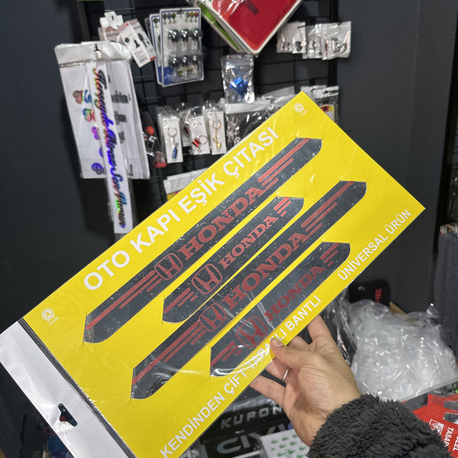 Yapışkanlı Kapı Eşik Krom Honda