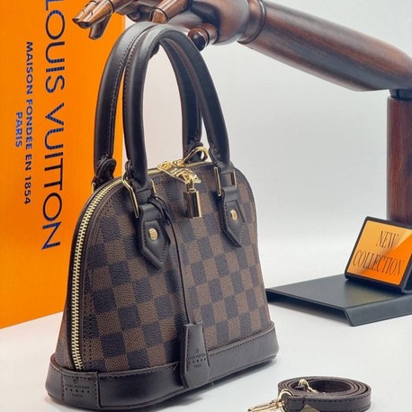 LOUIS VUITTON  D MODEL MEDİUM SİZE  